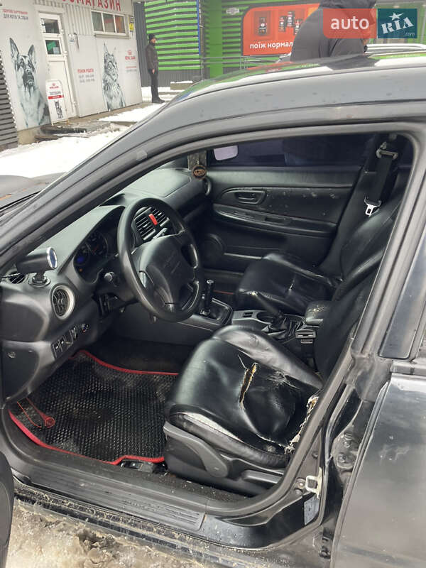 Седан Subaru Impreza 2004 в Новых Петровцах