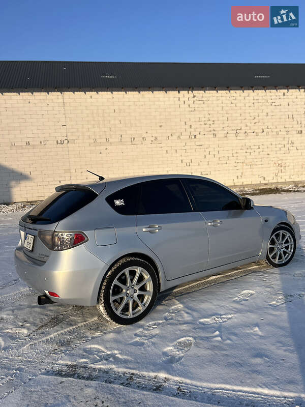 Хэтчбек Subaru Impreza 2008 в Золотоноше