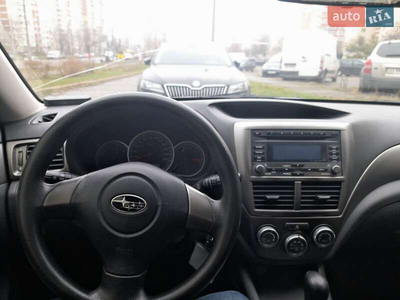Хэтчбек Subaru Impreza 2008 в Киеве