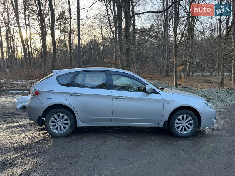 Хэтчбек Subaru Impreza 2010 в Львове