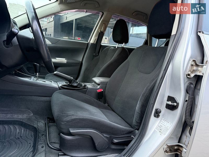 Хэтчбек Subaru Impreza 2011 в Житомире
