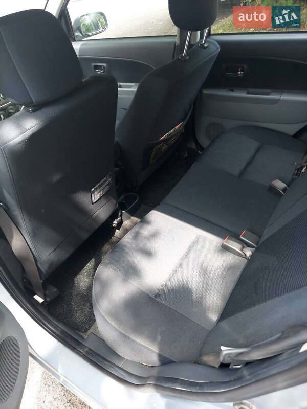 Хэтчбек Subaru Justy 2009 в Хмельницком фото 7 Хэтчбек Subaru Justy 2009 в Хмельницком