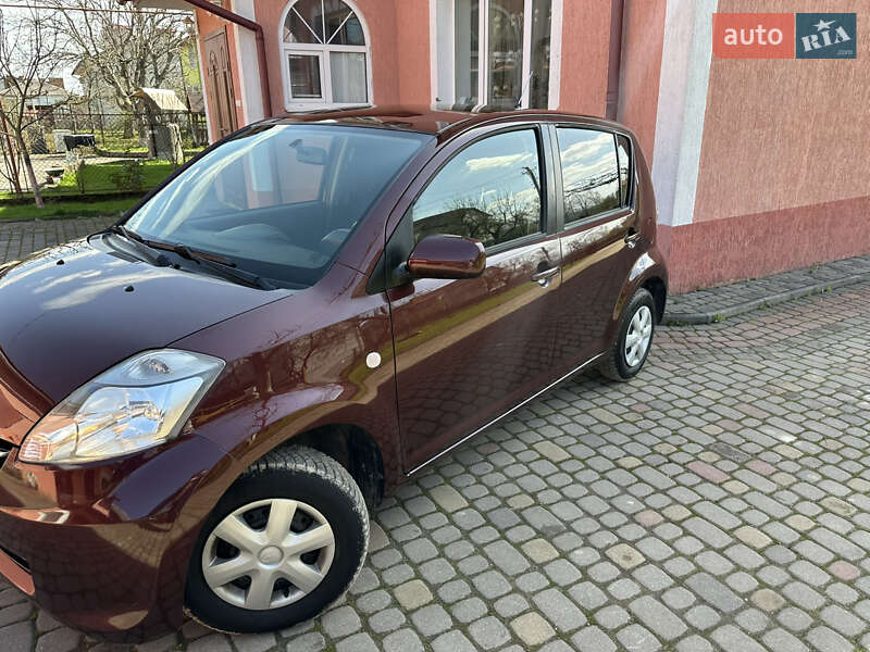 Хетчбек Subaru Justy 2009 в Дрогобичі