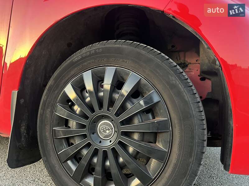 Хэтчбек Subaru Justy 2010 в Киеве