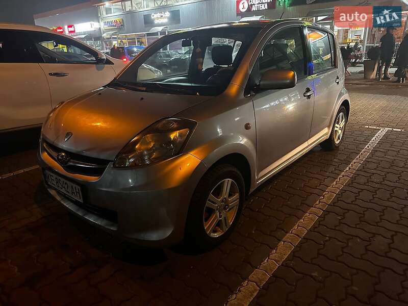 Хэтчбек Subaru Justy 2010 в Кривом Роге