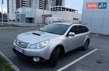 Subaru Legacy Outback 2012