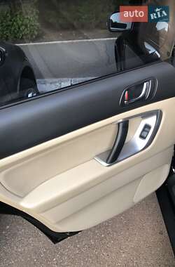 Универсал Subaru Legacy Outback 2007 в 