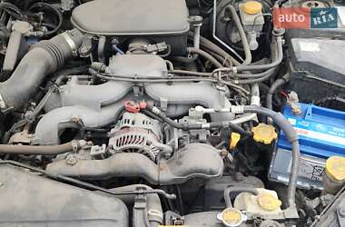 Универсал Subaru Legacy Outback 2005 в 