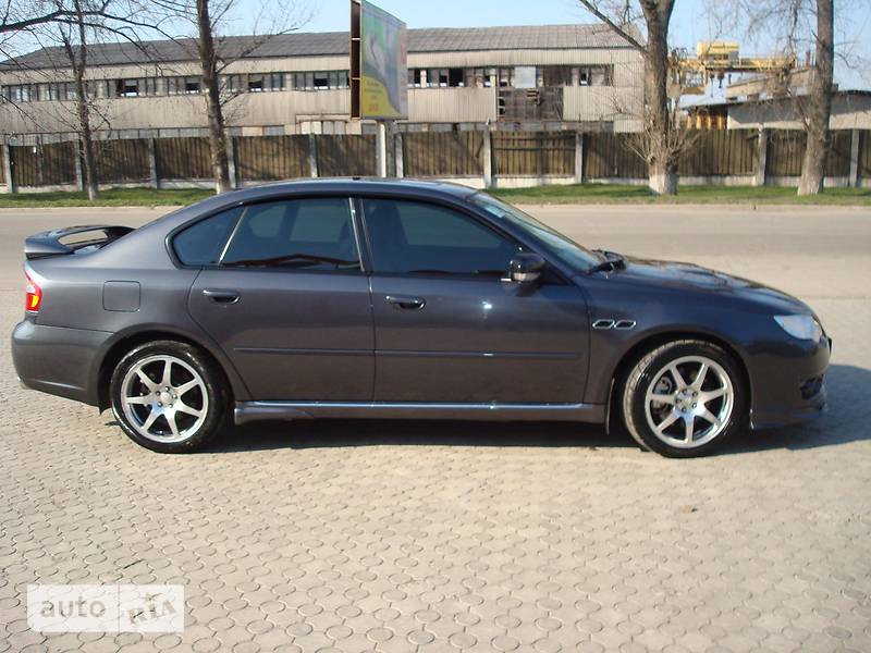 Седан Subaru Legacy 2007 в Днепре
