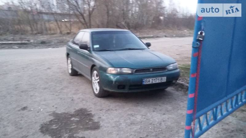 Седан Subaru Legacy 1995 в Киеве