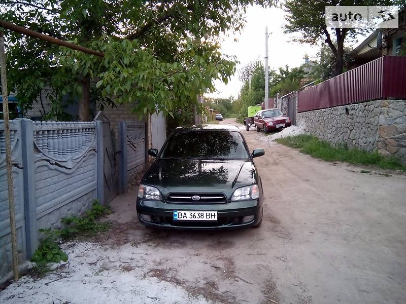 Седан Subaru Legacy 2000 в Кропивницком