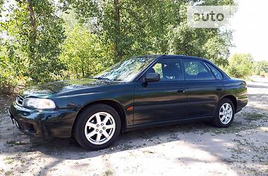 Седан Subaru Legacy 1998 в Киеве