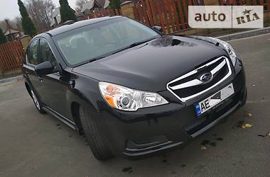 Subaru Legacy 2011