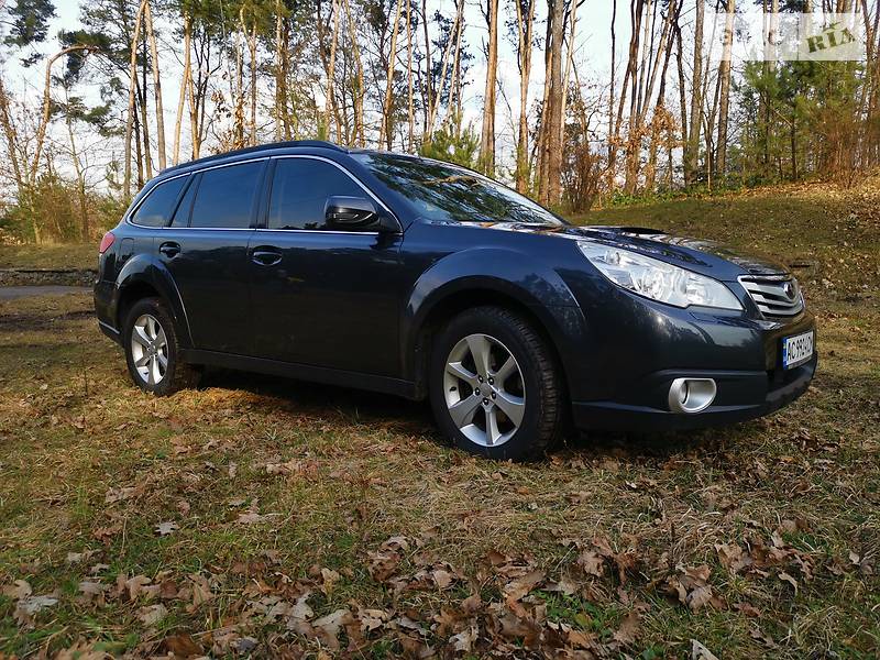 Універсал Subaru Legacy 2011 в Нововолинську