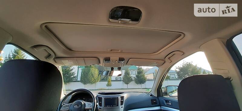 Седан Subaru Legacy 2012 в Сваляві