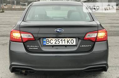 Седан Subaru Legacy 2018 в 