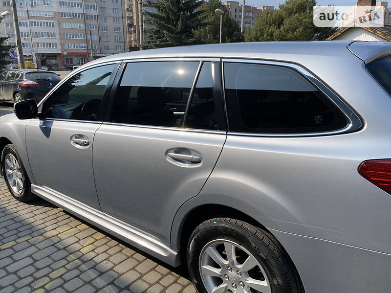 Универсал Subaru Legacy 2012 в Ивано-Франковске