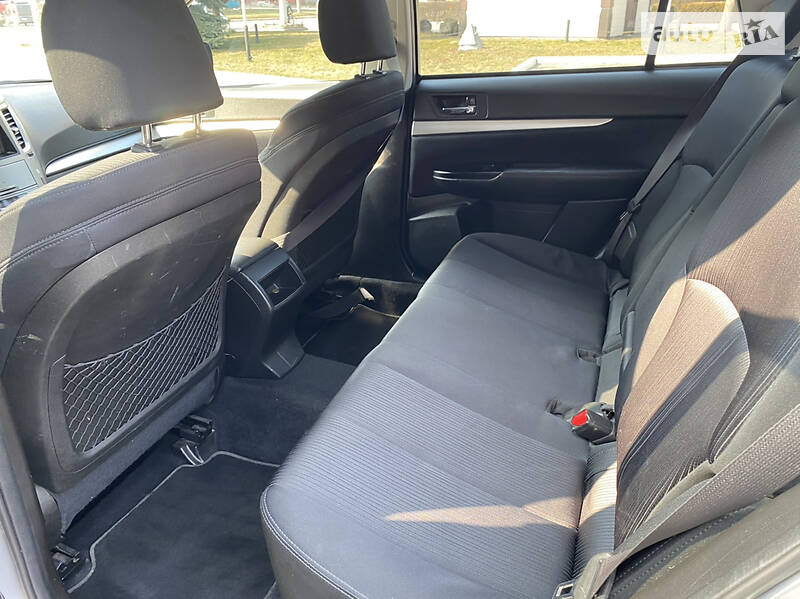 Универсал Subaru Legacy 2012 в Ивано-Франковске