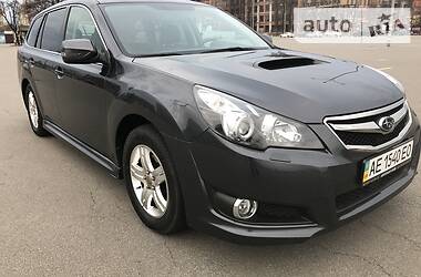 Subaru Legacy 2011