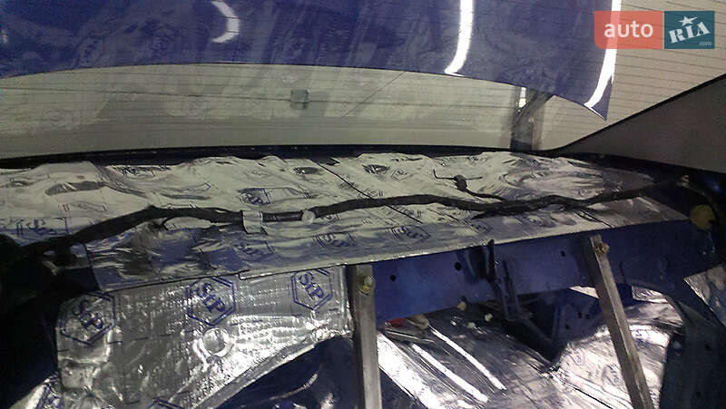 Седан Subaru Legacy 2002 в Днепре