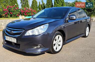 Седан Subaru Legacy 2010 в Киеве