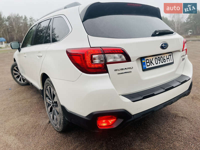 Универсал Subaru Legacy 2015 в Вараше фото 19 Универсал Subaru Legacy 2015 в Вараше