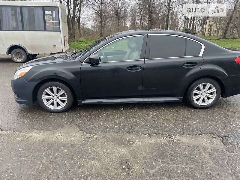 Седан Subaru Legacy 2011 в Киеве