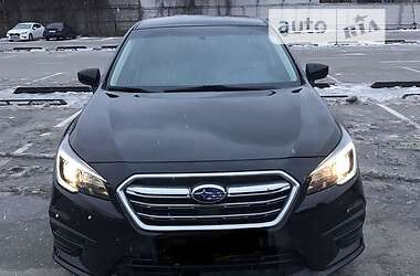 Subaru Legacy 2017
