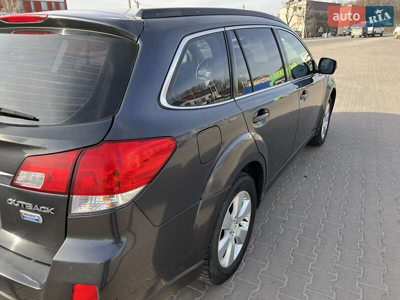 Універсал Subaru Legacy 2012 в Вінниці