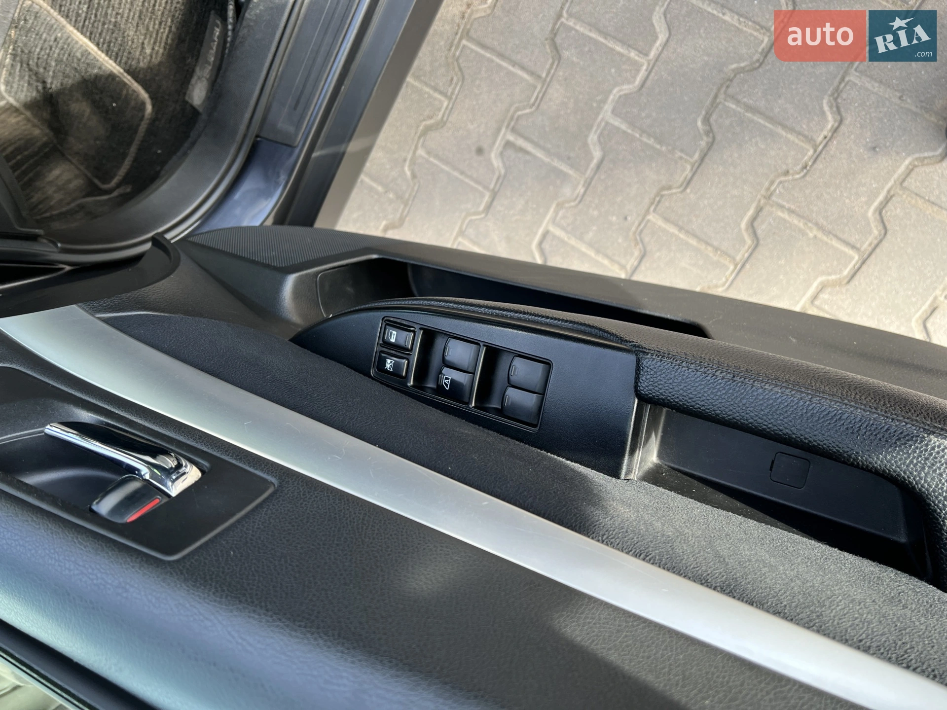 2012 Subaru Legacy - мініатюра 11