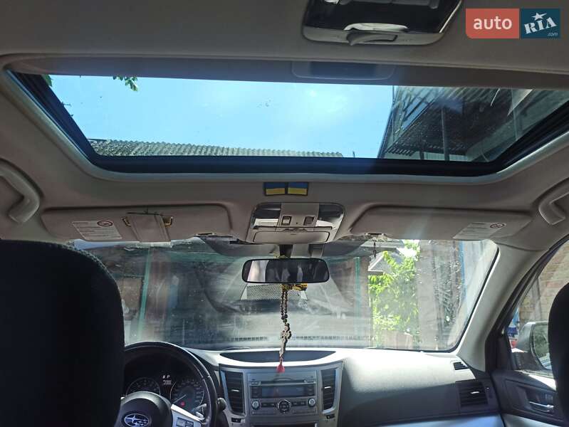 Универсал Subaru Legacy 2010 в Киеве