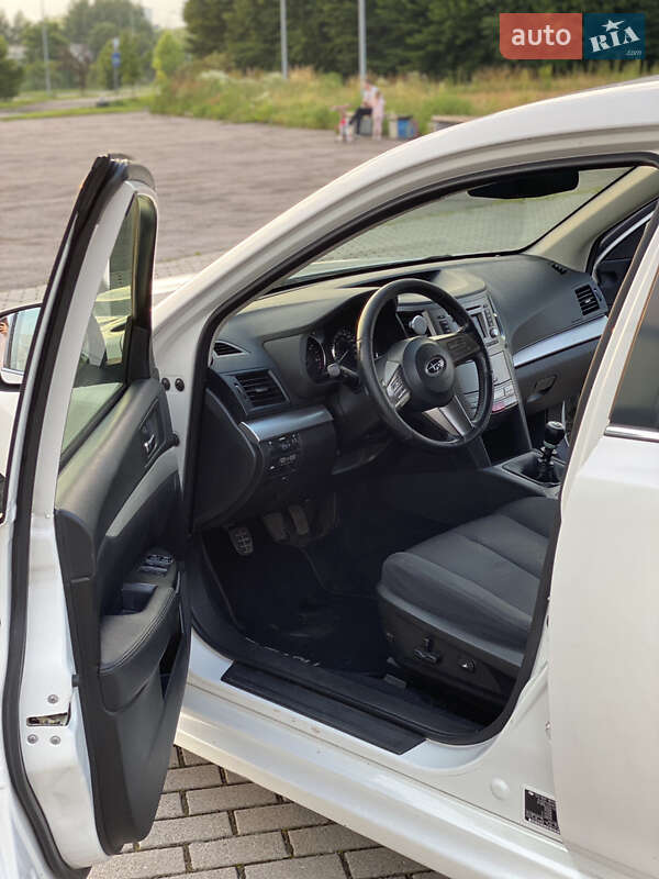 Универсал Subaru Legacy 2012 в Львове