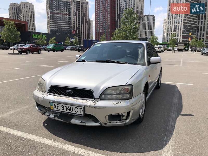 Седан Subaru Legacy 2002 в Києві