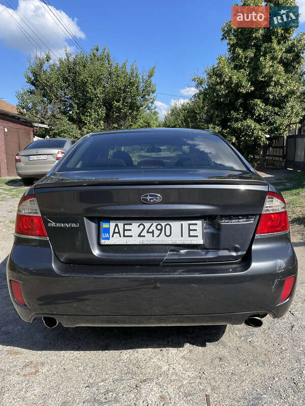 Седан Subaru Legacy 2006 в Днепре