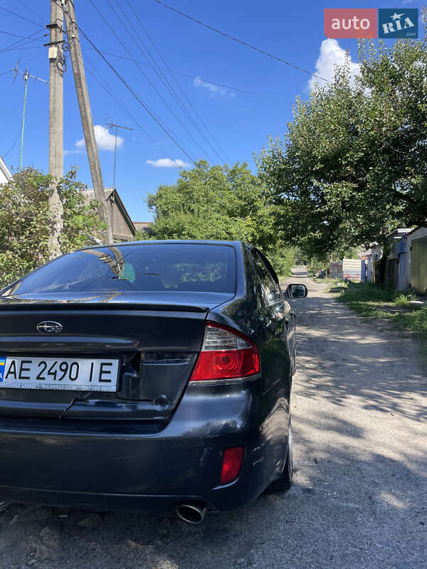Седан Subaru Legacy 2006 в Днепре