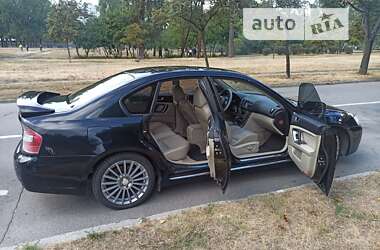 Седан Subaru Legacy 2004 в Киеве