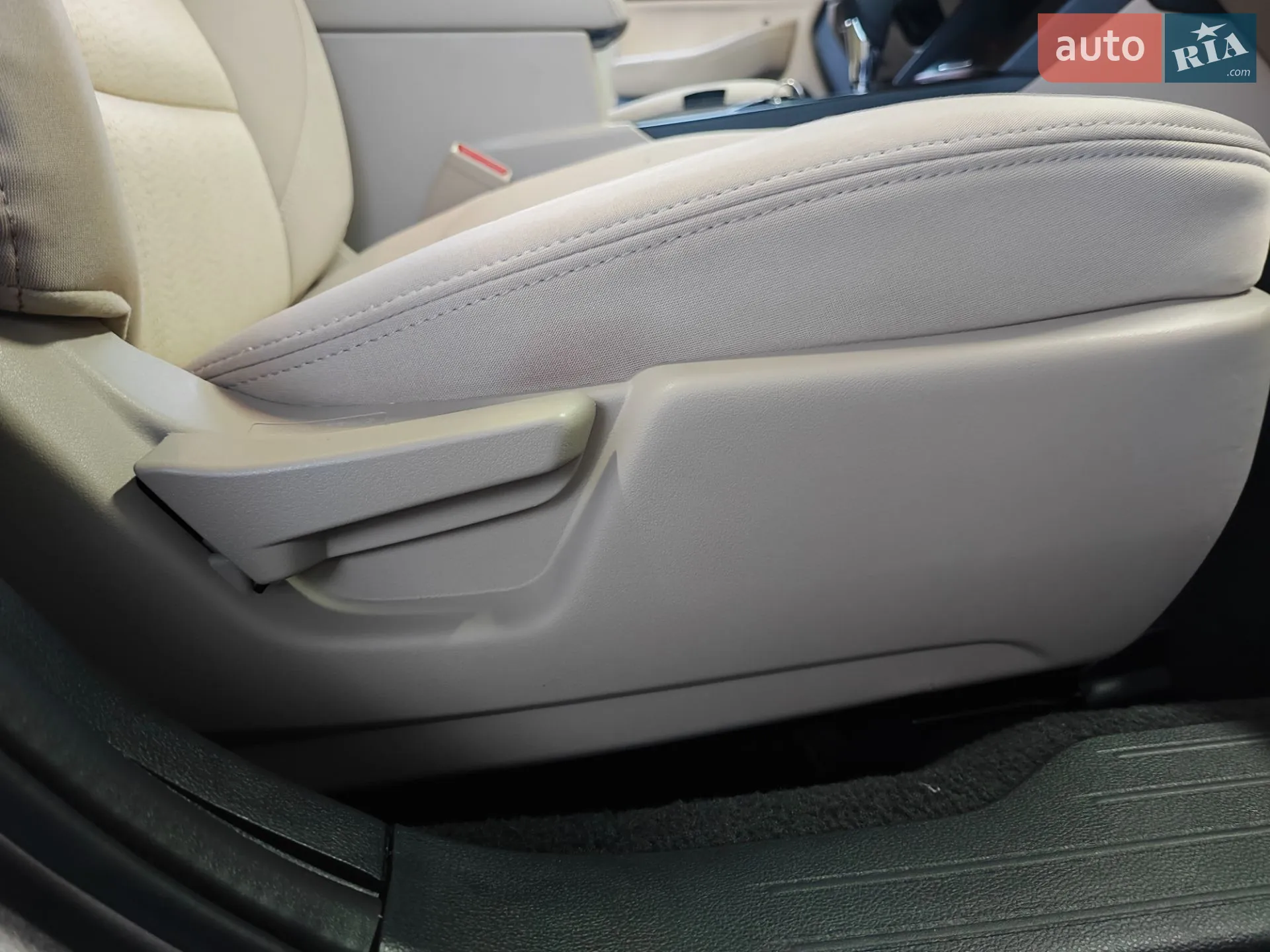 2018 Subaru Legacy - мініатюра 51