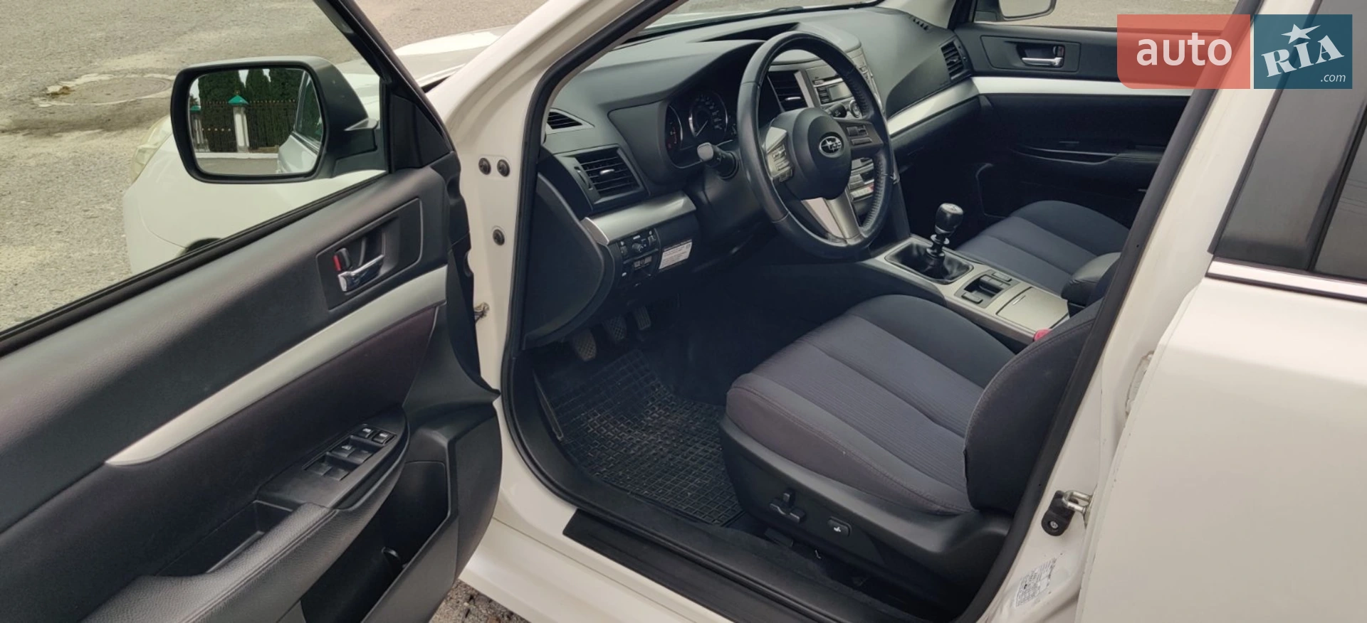 2010 Subaru Legacy - мініатюра 6