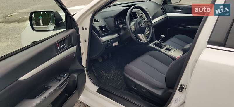 Універсал Subaru Legacy 2010 в Рівному