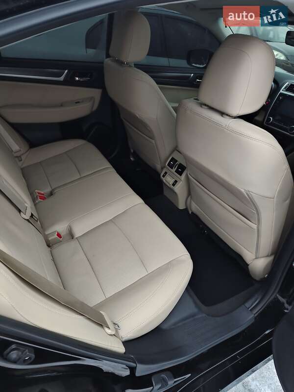 Седан Subaru Legacy 2018 в Днепре