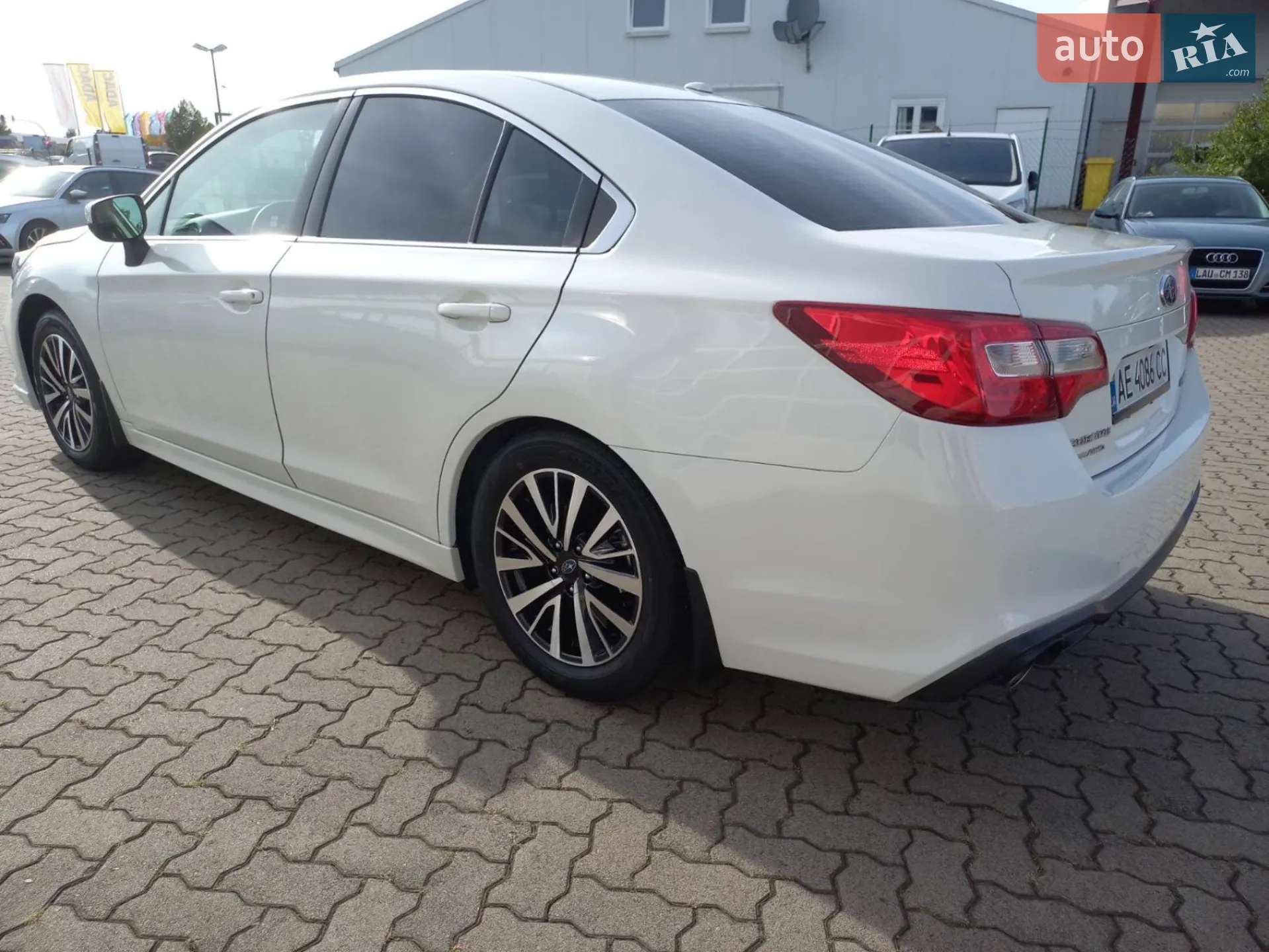 2019 Subaru Legacy - мініатюра 8