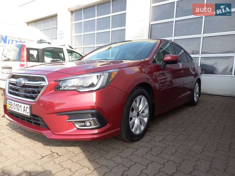 Седан Subaru Legacy 2017 в Черновцах