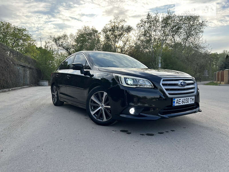 Седан Subaru Legacy 2015 в Дніпрі