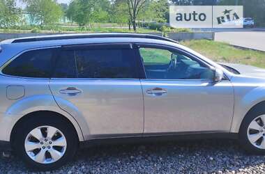 Универсал Subaru Legacy 2011 в 