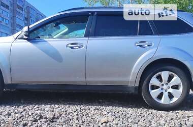Универсал Subaru Legacy 2011 в 
