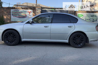 Седан Subaru Legacy 2004 в 