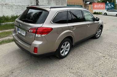 Универсал Subaru Legacy 2013 в 