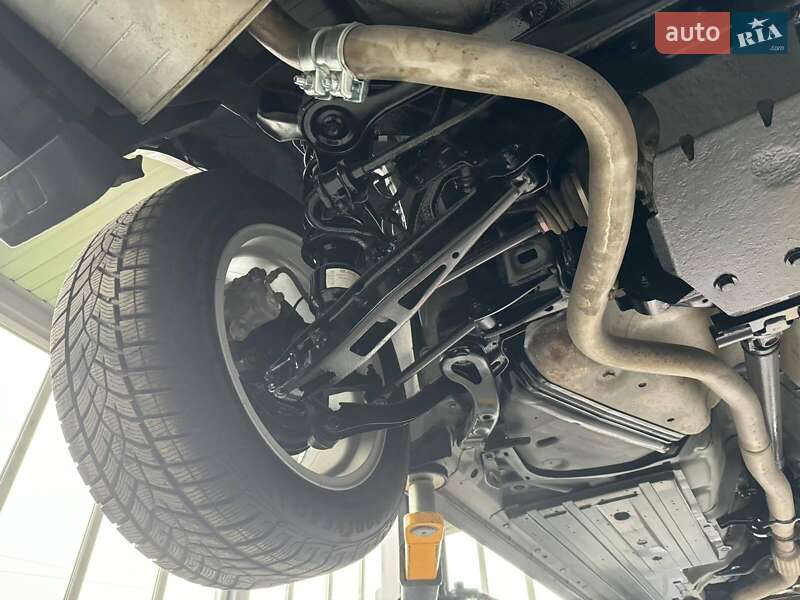 Універсал Subaru Legacy 2013 в Ромнах