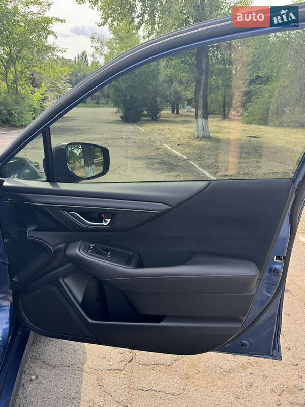 Седан Subaru Legacy 2022 в Кам'янському
