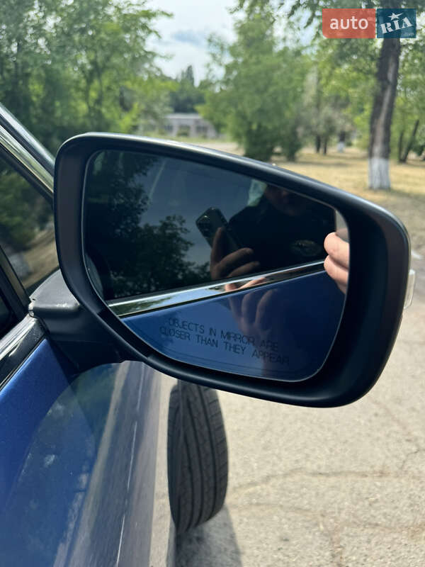 Седан Subaru Legacy 2022 в Кам'янському